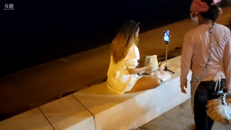 【户外】叶子户外的精彩时刻 20230216 21点场