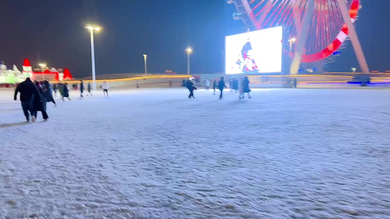 【2023-02-16 18点场】蓝战非OvO：云旅游:哈尔滨冰雪大世界