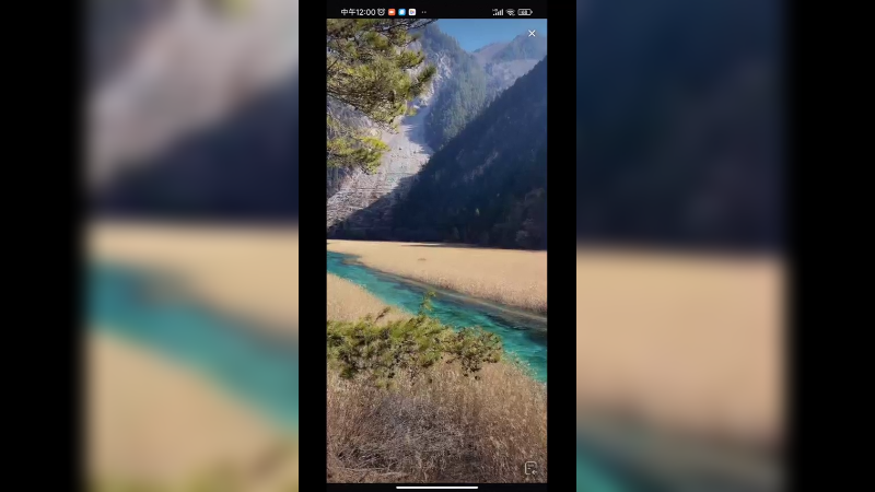 四川九寨沟美景如画，碧水好看