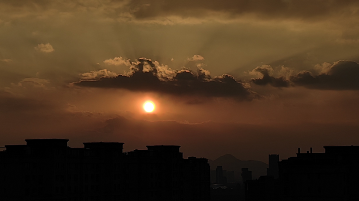 【2023-2-20 10点场】用户374552181:我喜欢追月亮