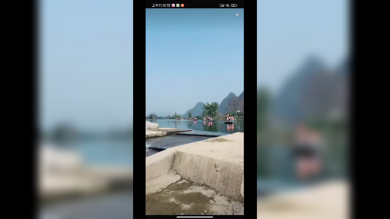 来桂林阳朔坐竹筏挺有意思