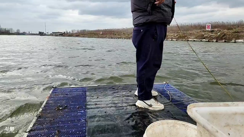 【户外】微山湖捕鱼武工队的精彩时刻 20230221 13点场