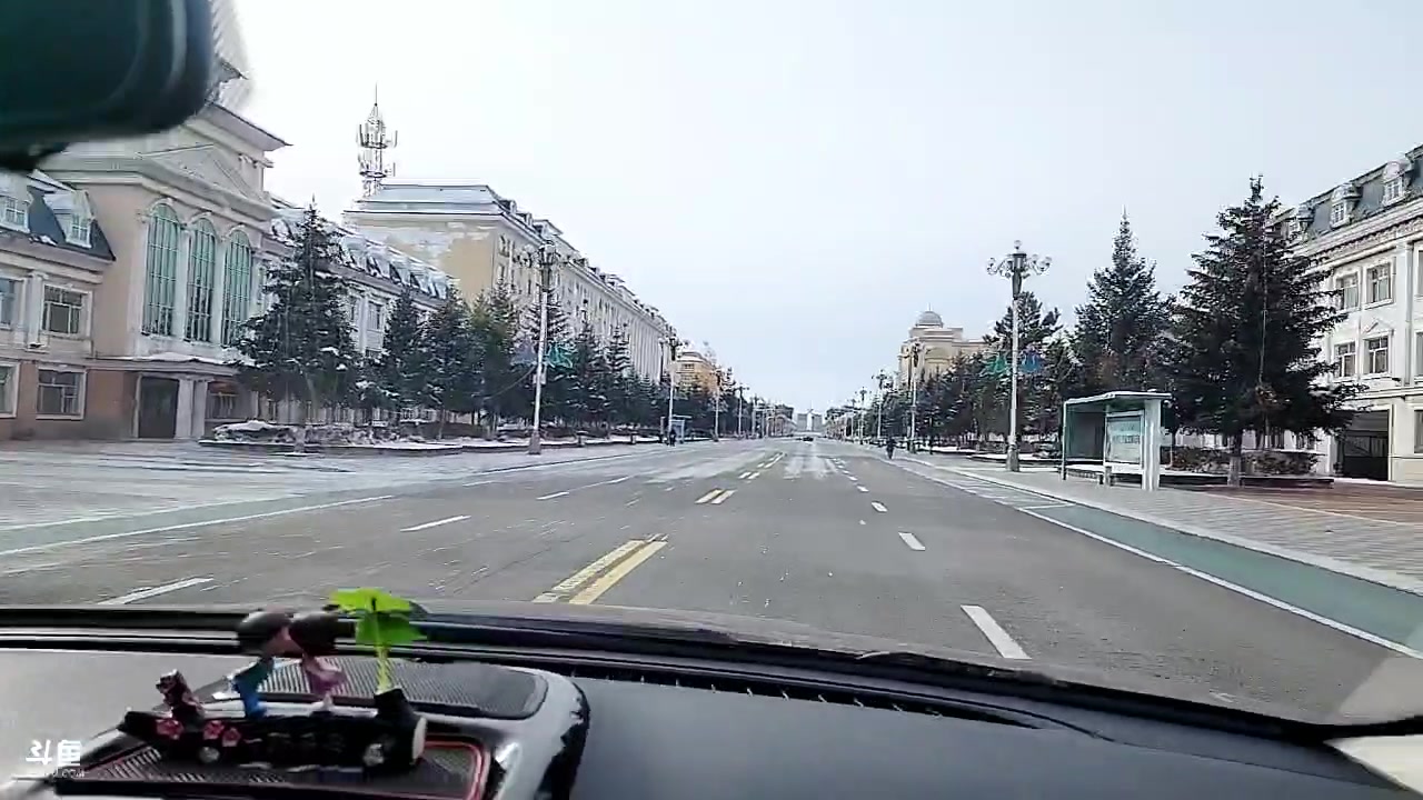 【2023-02-21 12点场】蓝战非OvO：到漠河啦，真美