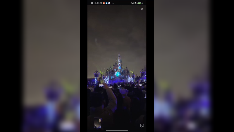 上海迪士尼烟花表演很好看的
