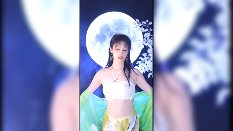 嫦娥下凡