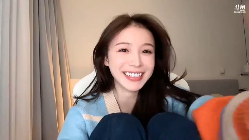 美女二珂真是好看啊