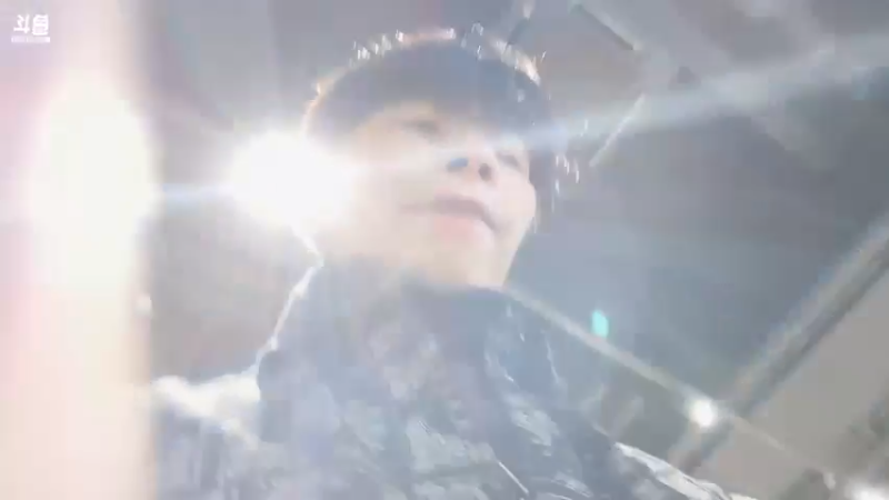 【2023-02-23 19点场】秀才冷男：晚点来，户外哦~双倍已开，爱你们！