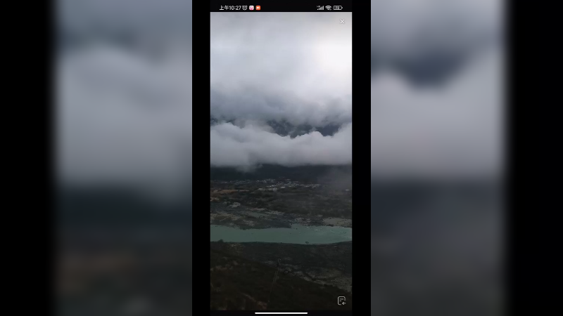 西藏雅鲁藏布江大峡谷好多云