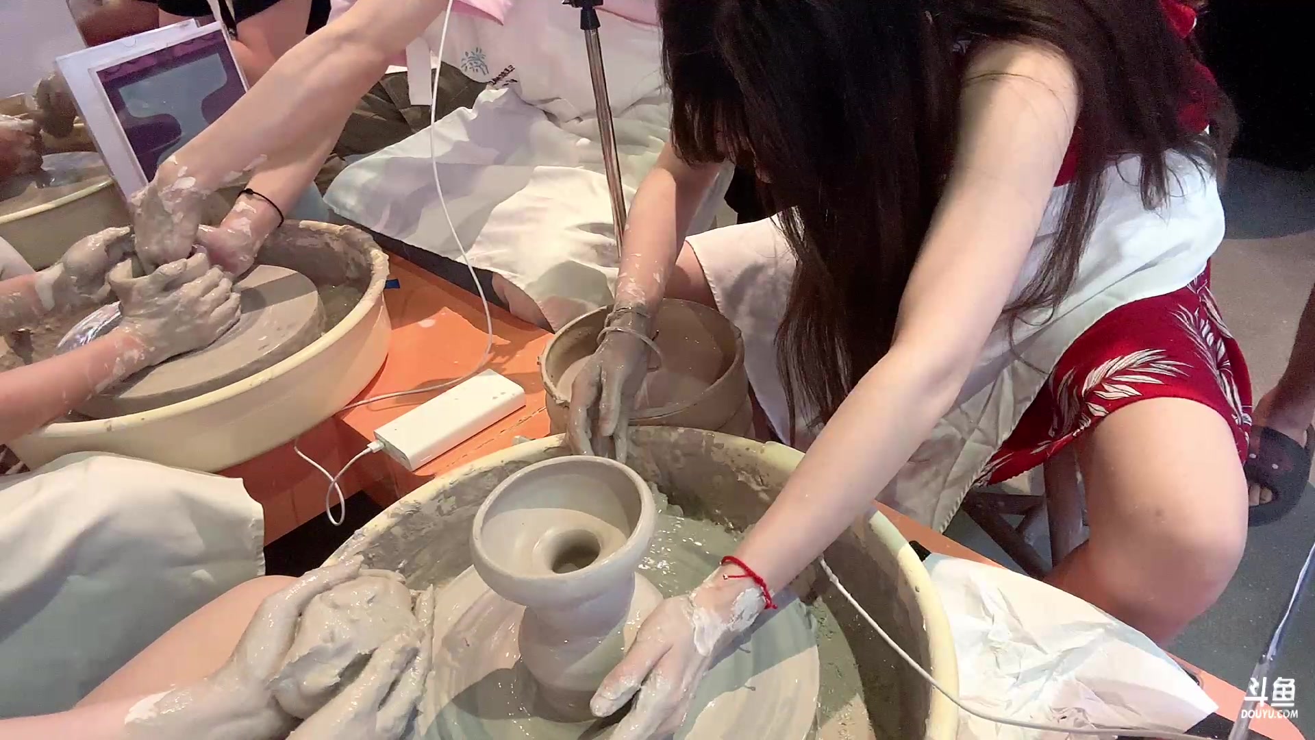 【2023-02-24 17点场】艾琳bigbaby：【双倍】重生之我又去三亚啦