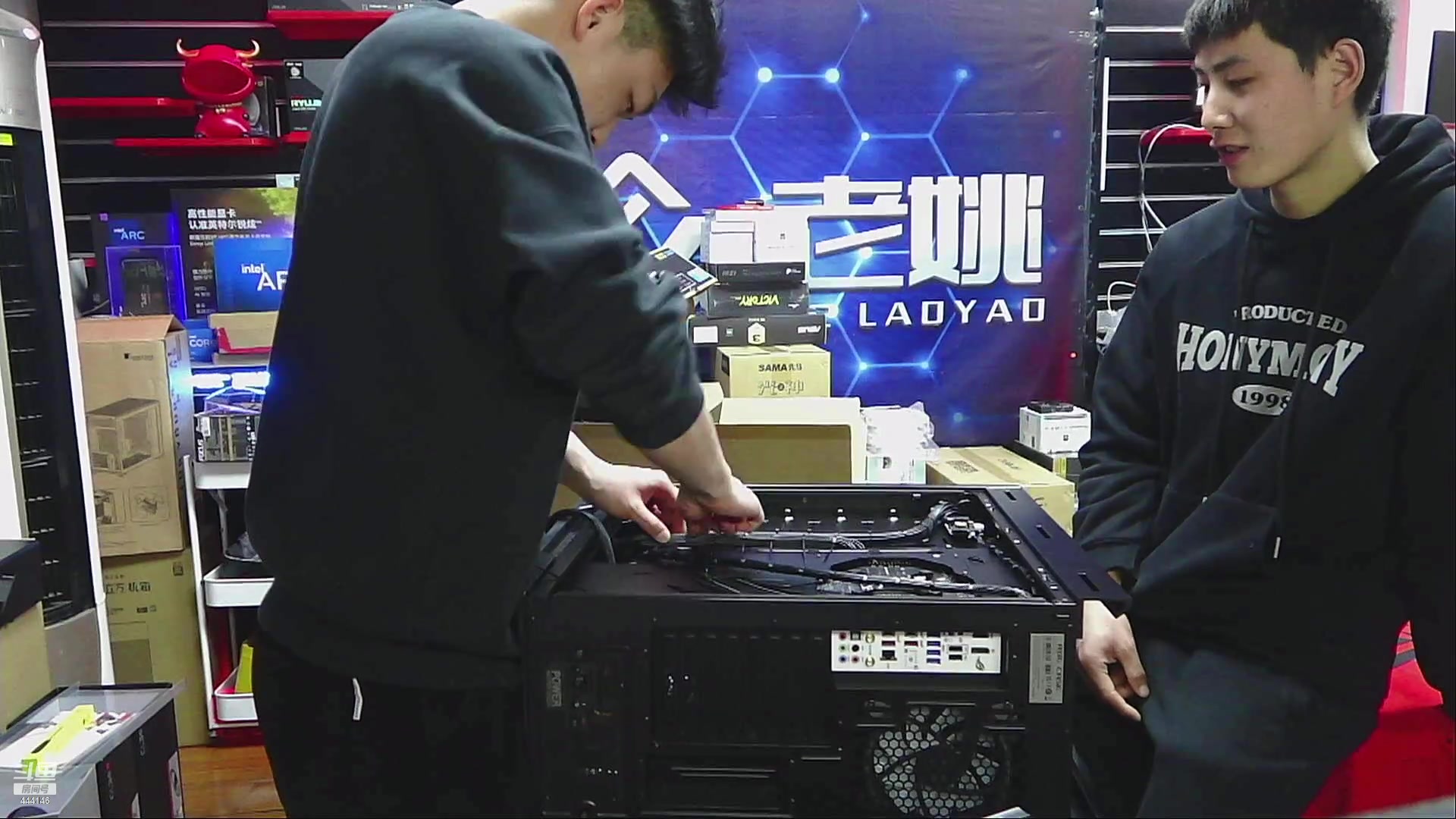 【2023-02-28 19点场】上海老姚：上海徐家汇老姚专业做电脑DIY十三年
