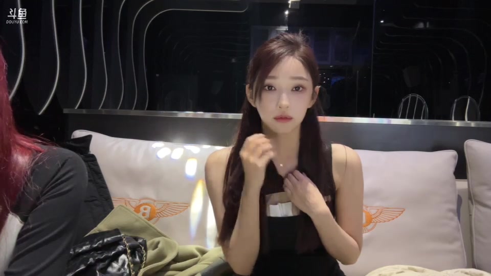 【2023-02-28 22点场】vivi小小酥：今天在 来吹牛~