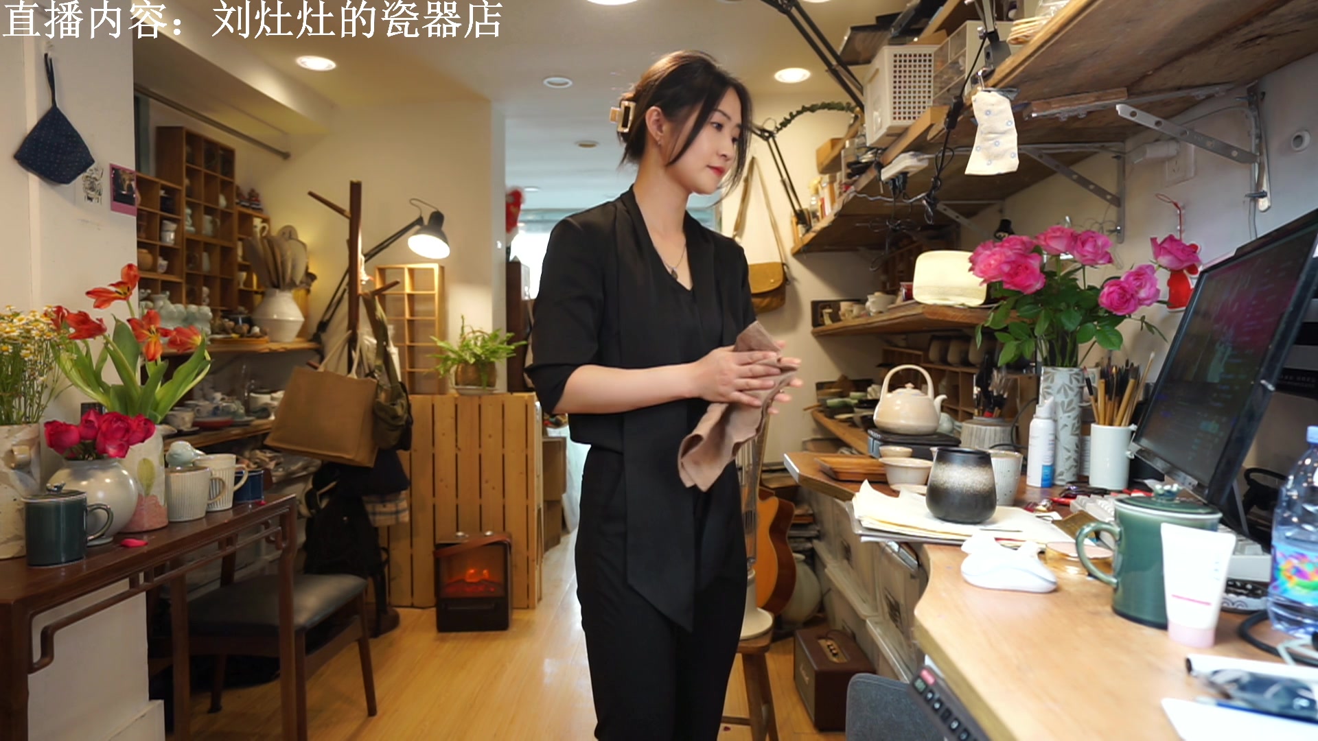 【2023-03-01 12点场】刘灶灶：刘灶灶的瓷器铺，周三啦