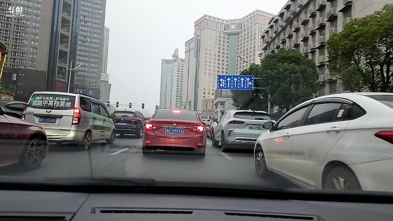 【2023-03-01 16点场】蓝战非OvO：蓝战非湘江第一钓
