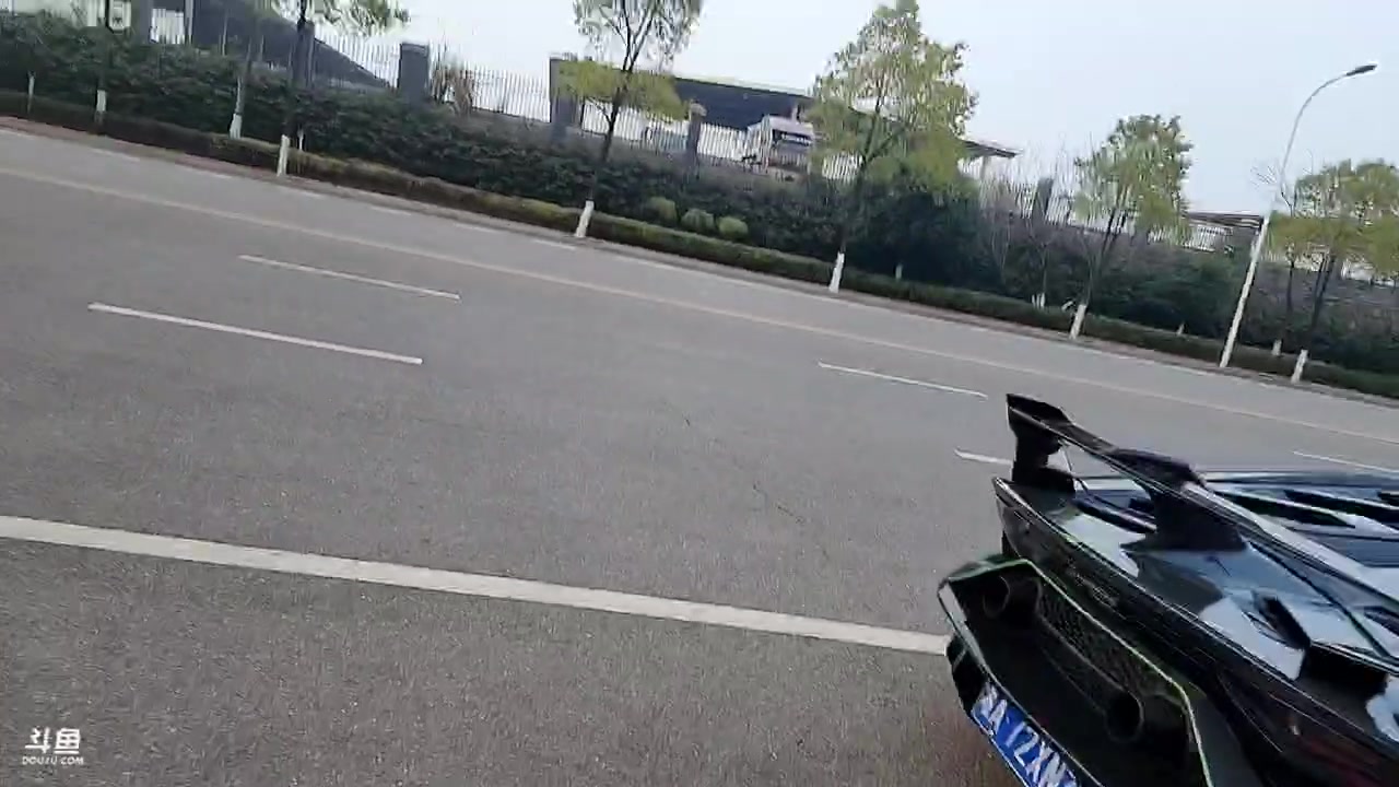 【2023-03-03 17点场】蓝战非OvO：买车环游世界去咯
