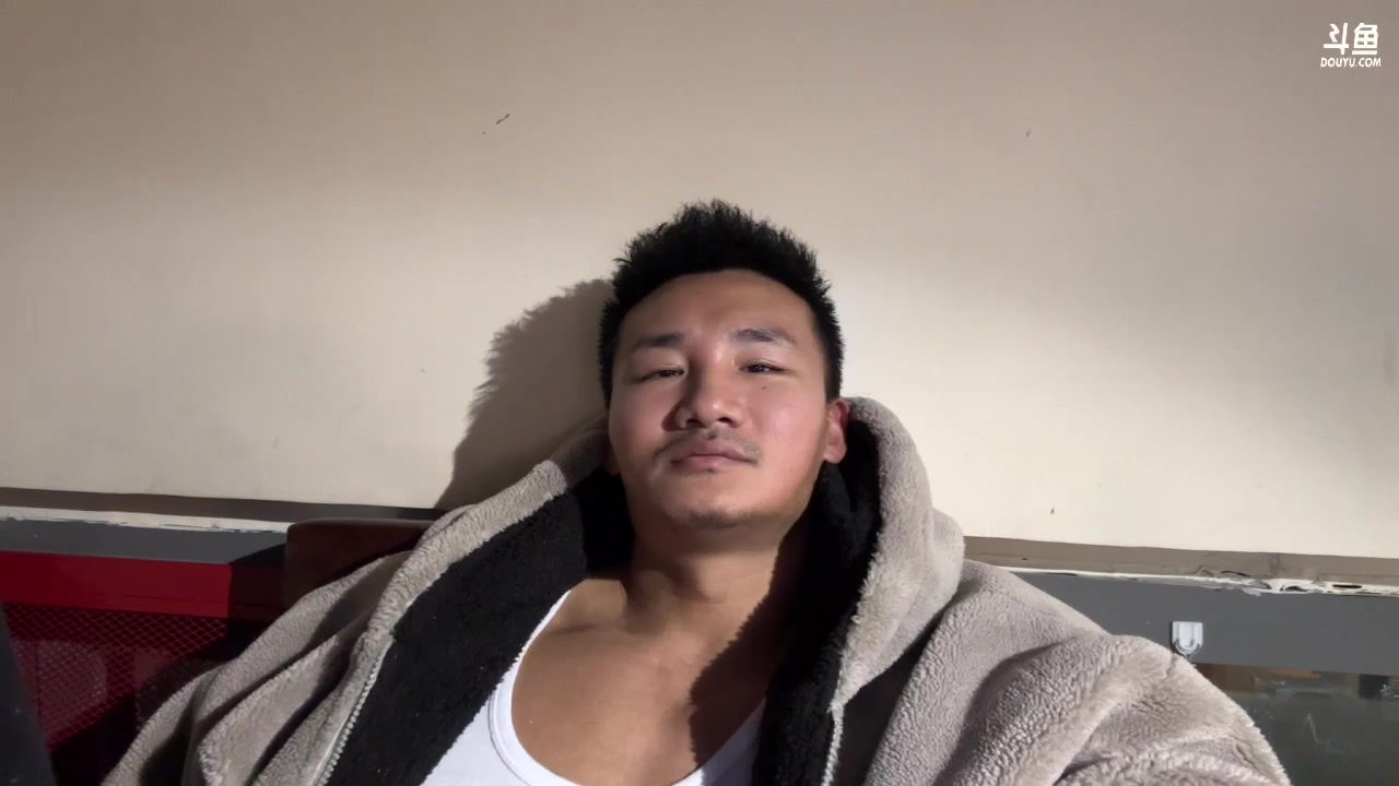 【2023-03-05 20点场】黑人毅：最近状态不好拉了