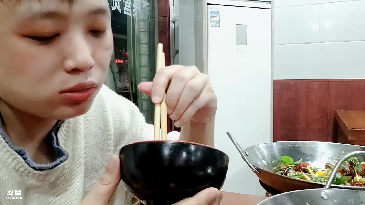 【2023-03-06 23点场】郑伟丶：娱乐性技术主播