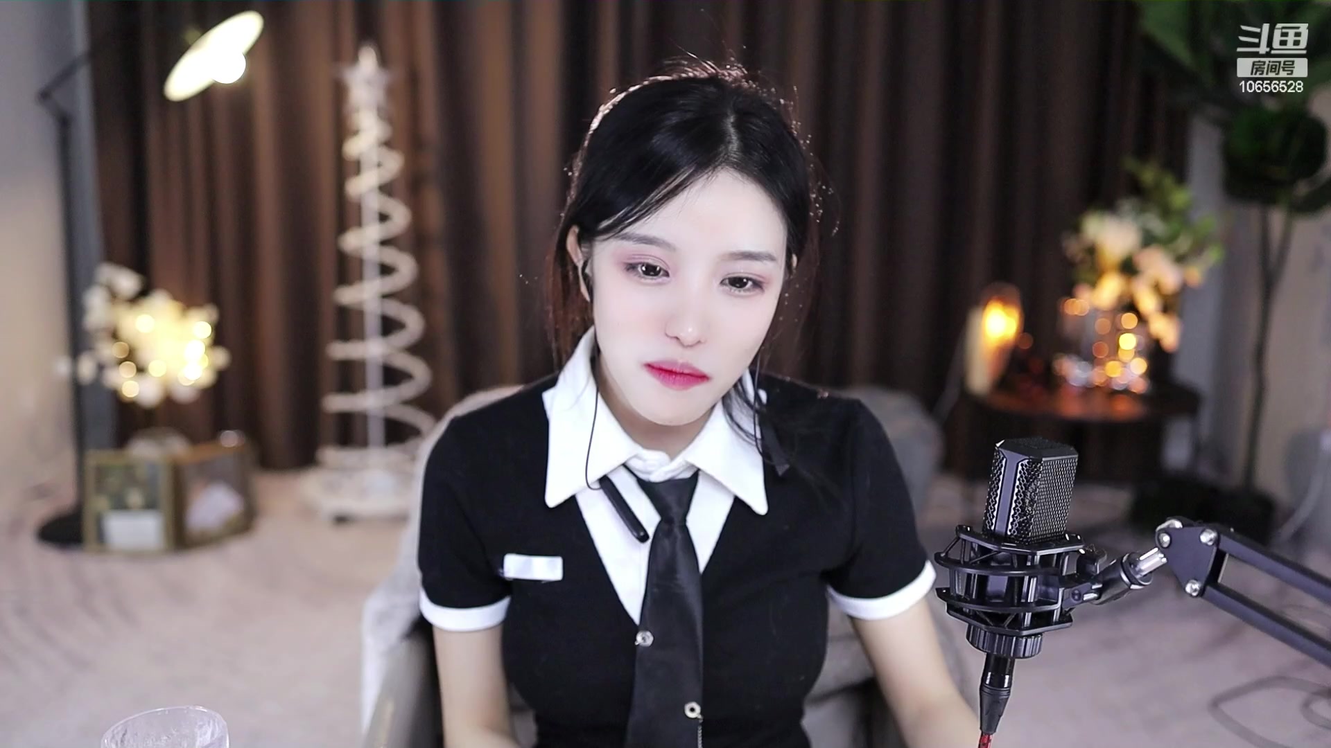 【2023-03-07 20点场】唐6儿：【小奶团】钻粉卡 音效4.5 倍