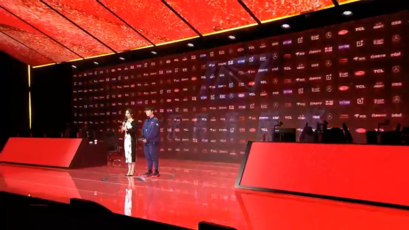 2023LPL春季赛美女余霜采访JDG选手