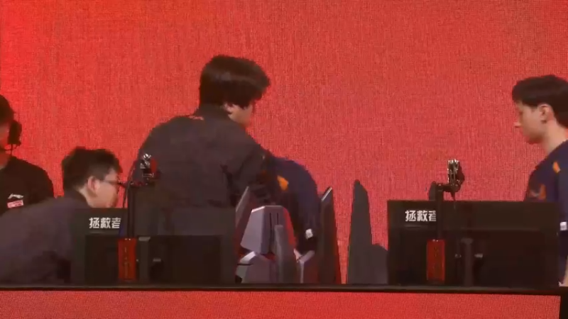 2023LPL春季赛 OMG二比一战胜FPX