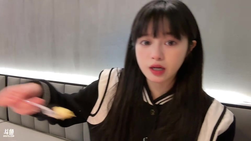 【2023-03-07 18点场】douyu小漠：由乃：今日户外走走