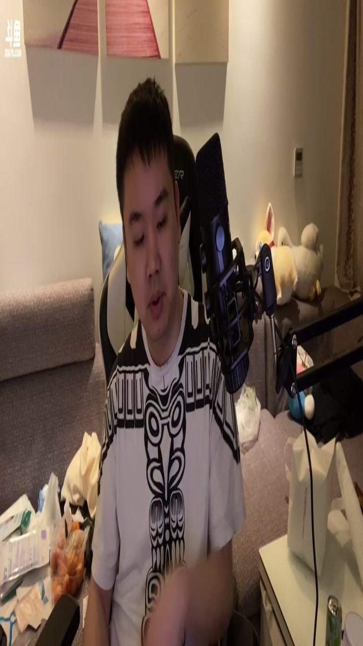【2023-03-10 21点场】网友张顺飞：今日水有点菜：盐煎排骨。