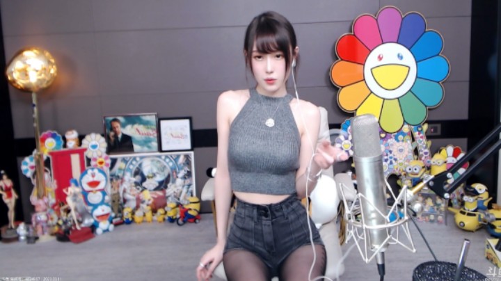 腐团儿：回放片段，短裤紧身衣3