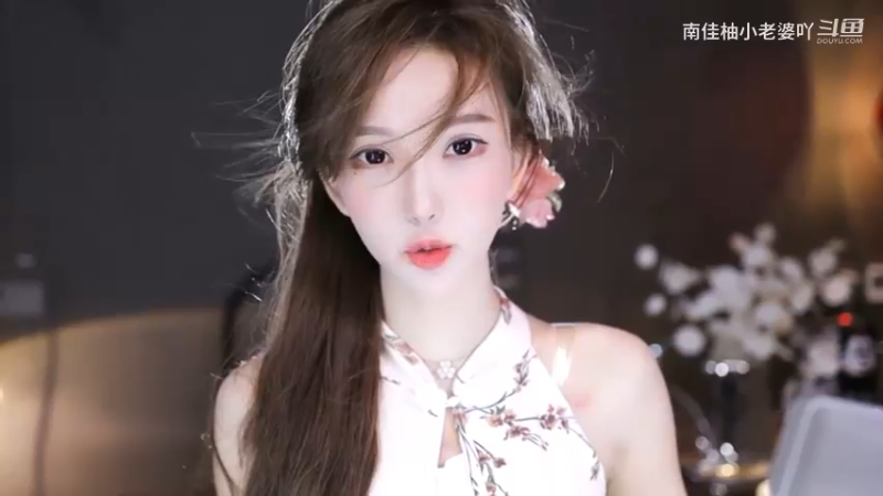 南妹儿：太漂亮了~太美了~