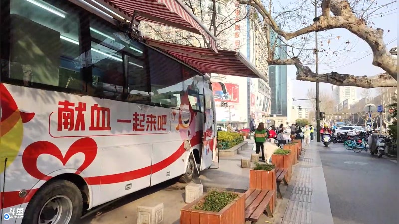 【2023-03-15 16点场】刘灶灶：刘灶灶的瓷器铺，周三啦