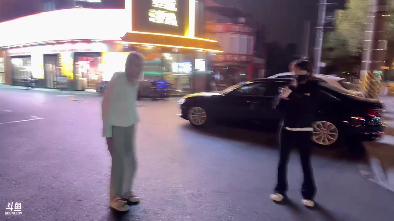 【2023-03-16 01点场】A妹A妹：【呆猪】一起see比赛