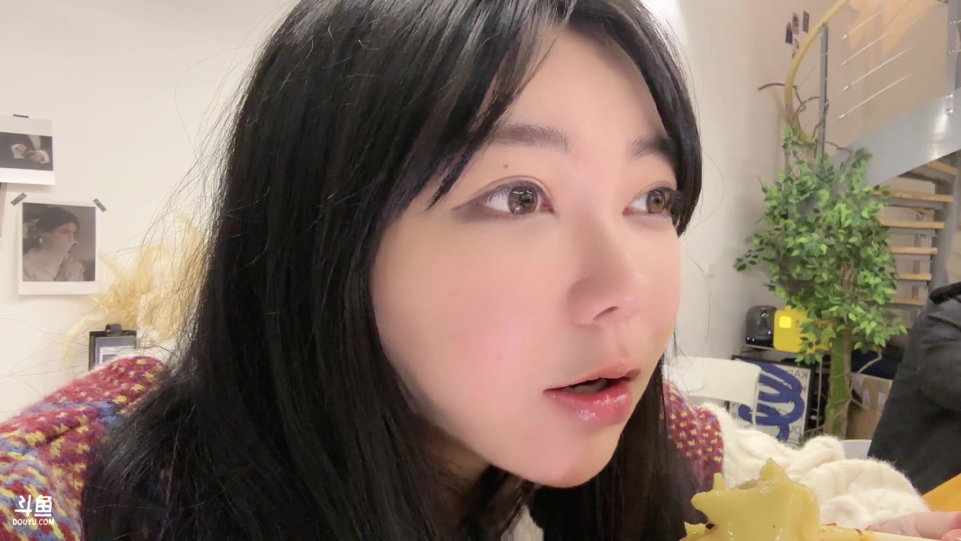 【2023-03-15 21点场】刘飞儿faye：飞儿 -咖啡店打工