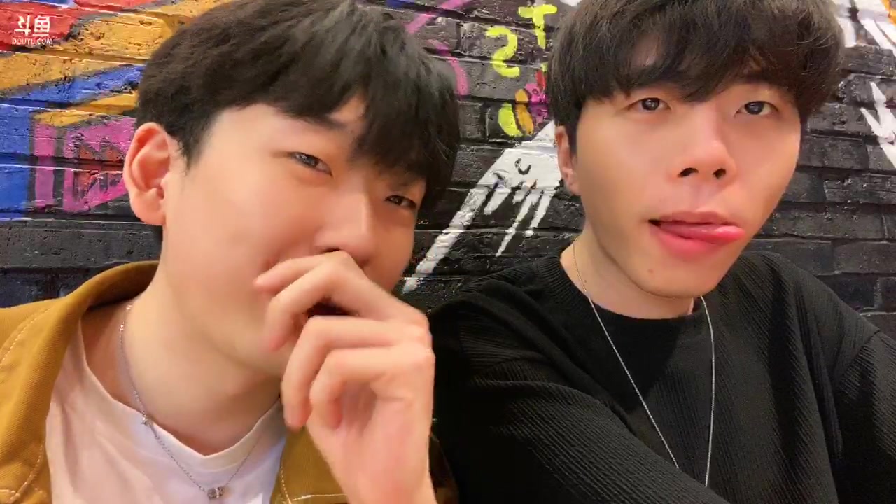 【2023-03-15 20点场】叁三QvQ：【小奶团】名人堂给马老师投票拉~