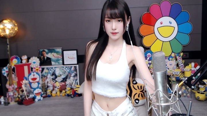 腐团儿：回放片段，白色紧身衣