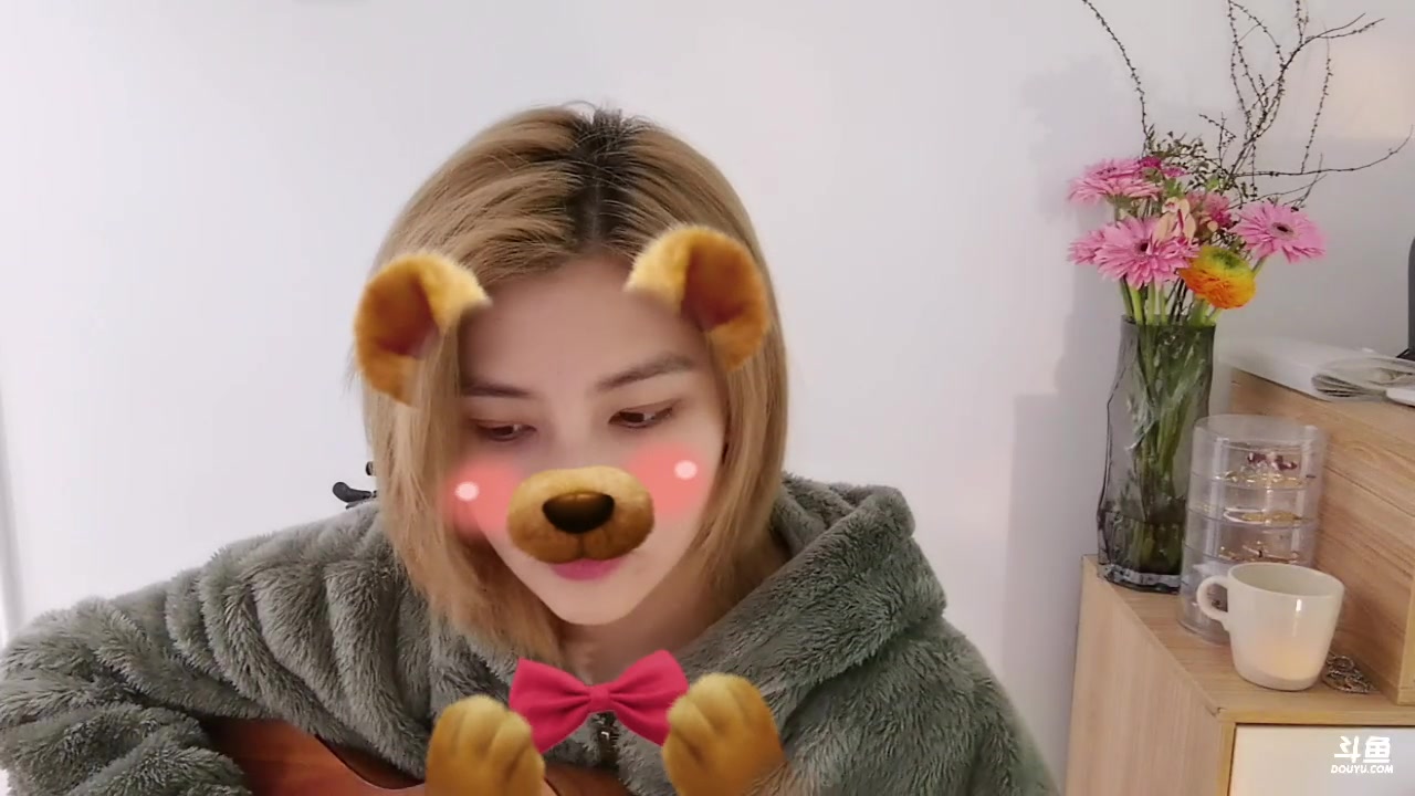 【2023-03-18 19点场】我是唐菲：爱情如果真的是束缚