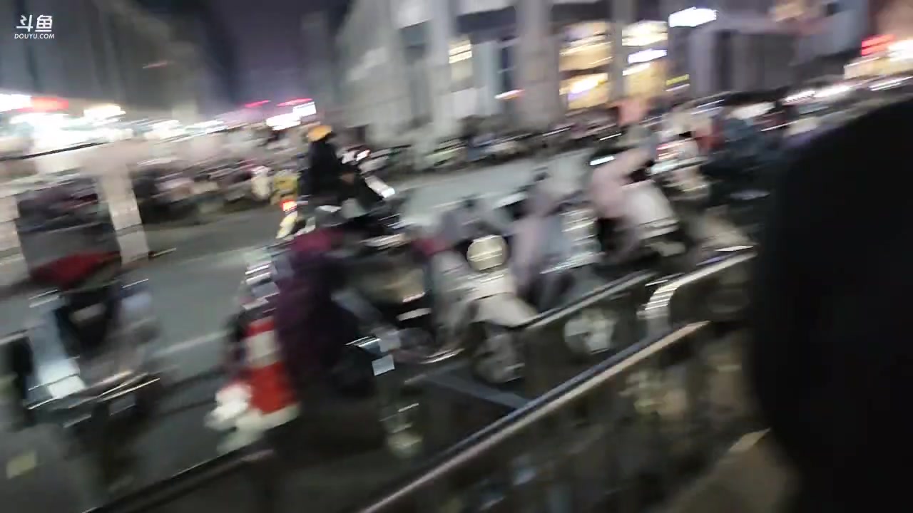 【2023-03-18 19点场】大嘴love：【郑州】日行一善