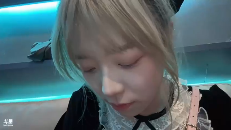 【2023-03-18 22点场】童猪啊i：6点左右户外。名人堂请投马老师谢谢~