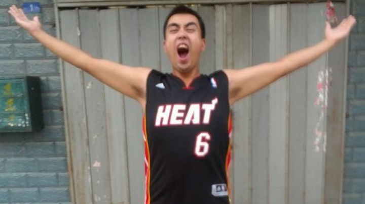 【2023-3-17 16点场】黑铁大叔MVP:黑铁大叔MVP的快乐生活