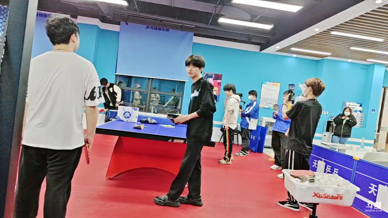 【2023-03-19 19点场】深圳DYG丶决明：乒乓球大战！
