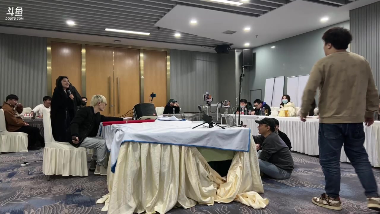【2023-3-18 22点场】帅宝Serena:SD团综《音乐露营记》17号开始