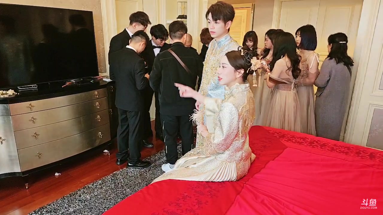 【2023-03-18 10点场】轰轰仔：《今天结婚啦！！》