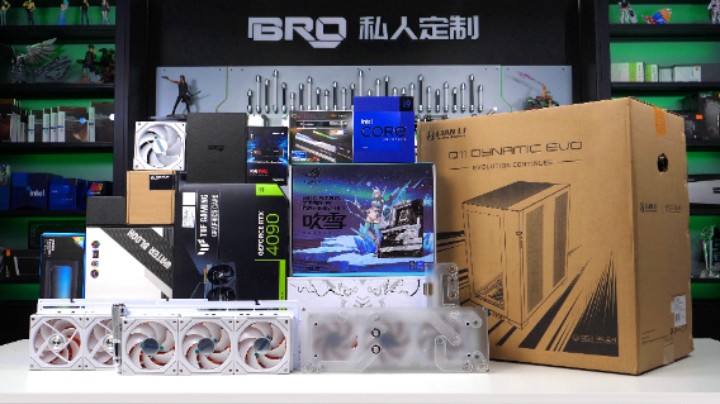 联立O11EVO-分体水冷-3冷排半透明磨砂水道板白色主题装机