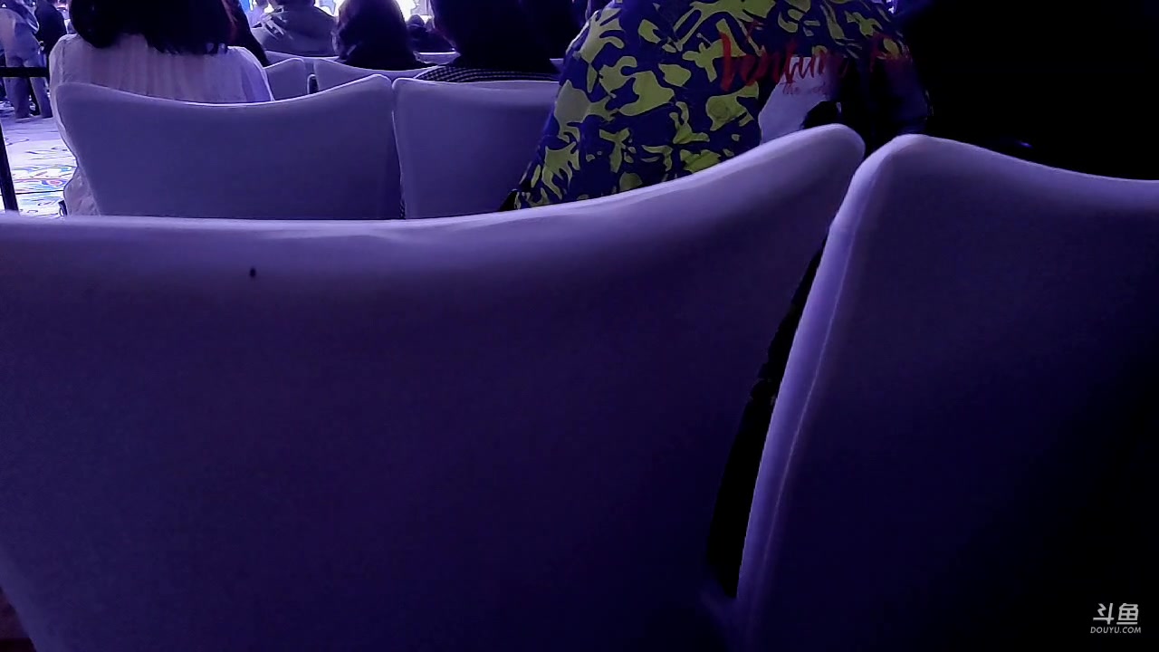 【2023-03-22 14点场】我就是泡菜：3点直播领奖，送周边