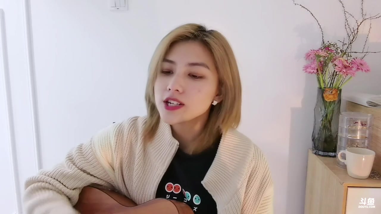 【2023-03-25 18点场】我是唐菲：有些花会晚开多久