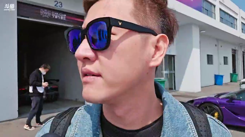 我在斗鱼看赛文柒Seven直播户外