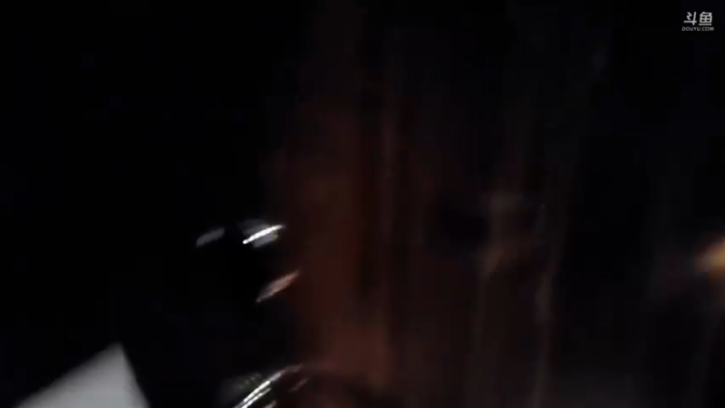 博哥带着美女去酒店玩游戏，有意思啊