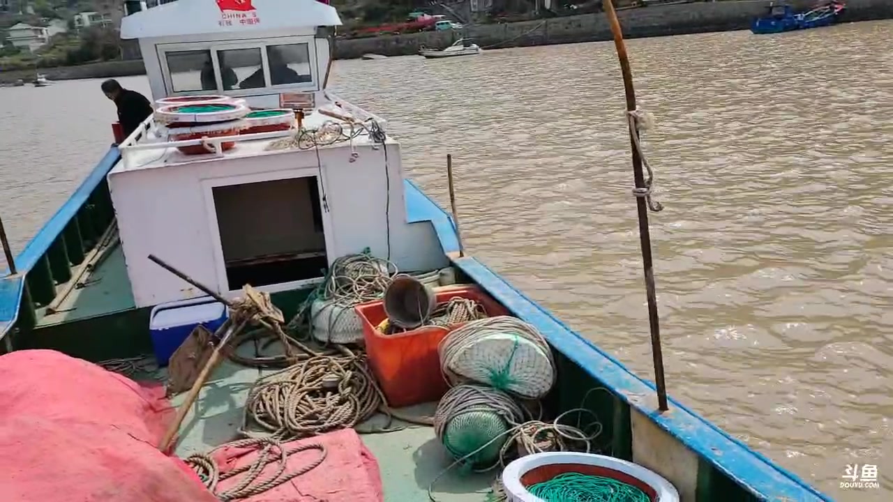 【2023-03-27 10点场】洪湖小肖：今天出海搞排钩