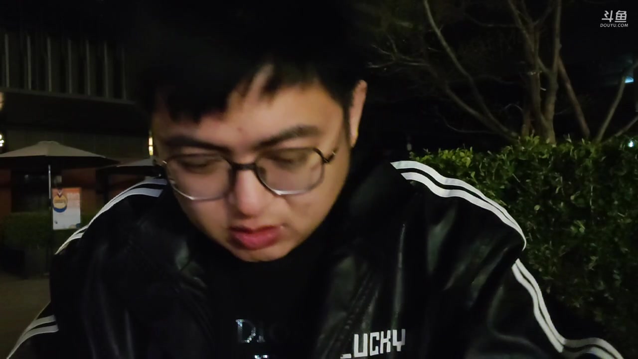 【2023-03-27 23点场】火力堂主：半夜足球之旅