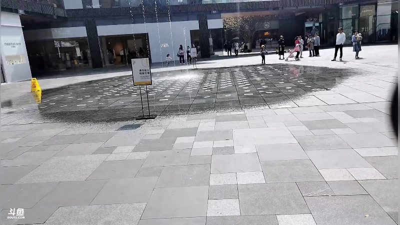 【2023-03-29 11点场】叁肆叁肆：成都街头走一走！