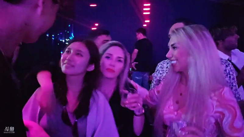 【户外】赛文柒Seven的精彩时刻 20230330 01点场