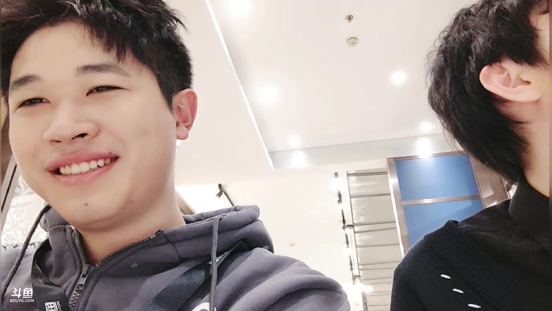 【2023-03-30 22点场】YTG丶落幕：吃饭播半小时彩排