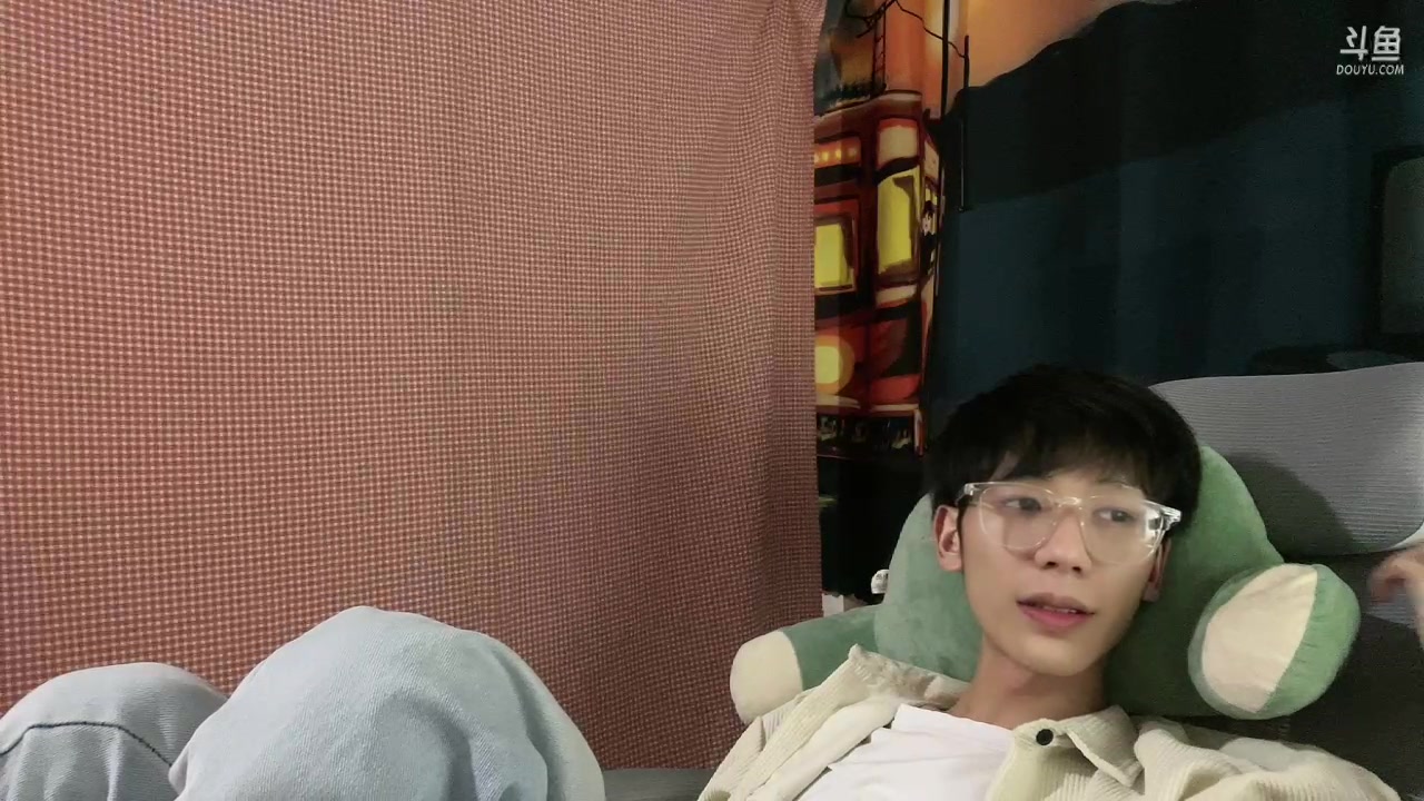 【2023-03-31 02点场】野猪九月：【小奶团】不是张全蛋！！!